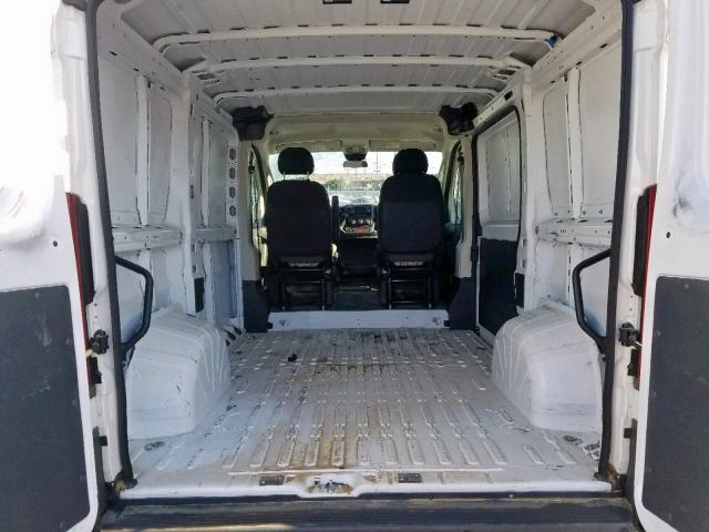 3C6TRVNG1JE111629 - 2018 RAM PROMASTER 白色 照片 9