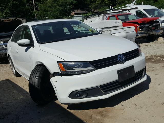 3VWL17AJ6EM329345 - 2014 VOLKSWAGEN JETTA SEL WHITE photo 1