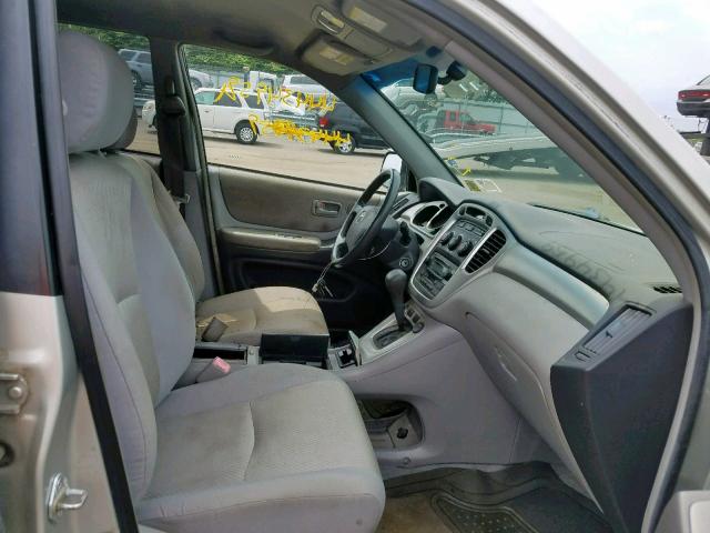 JTEGD21A050126304 - 2005 TOYOTA HIGHLANDER SILVER photo 5