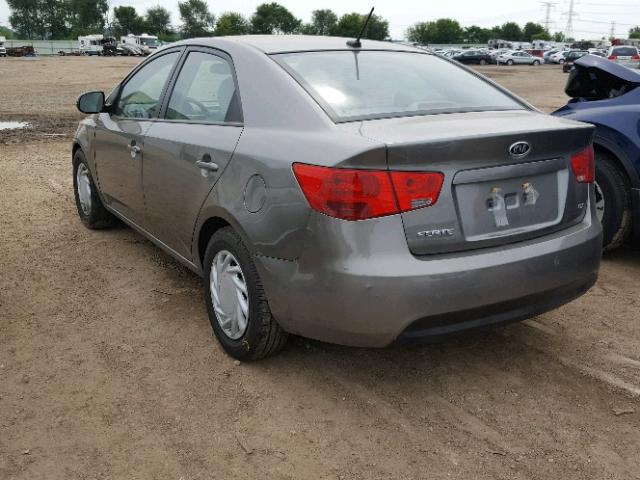 KNAFU4A20B5369028 - 2011 KIA FORTE EX SILVER photo 3