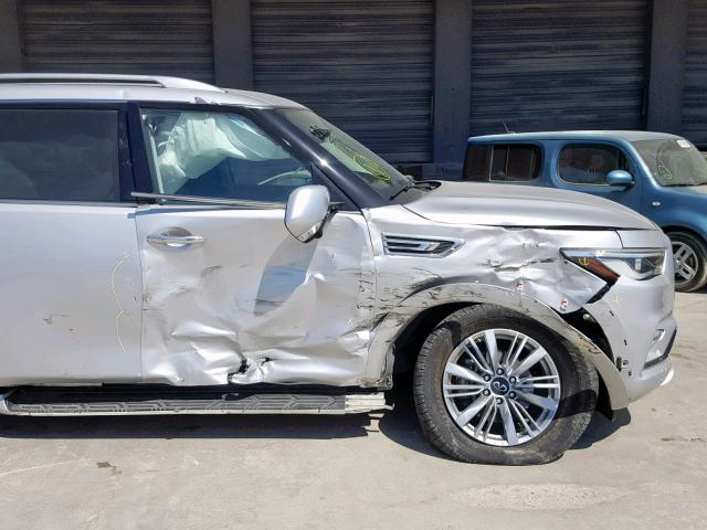 JN8AZ2NEXJ9193592 - 2018 INFINITI QX80 BASE SILVER photo 9