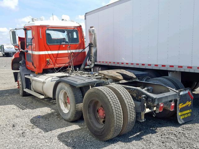 1M1AP02Y27N002493 - 2007 MACK 600 CXP600 RED photo 3