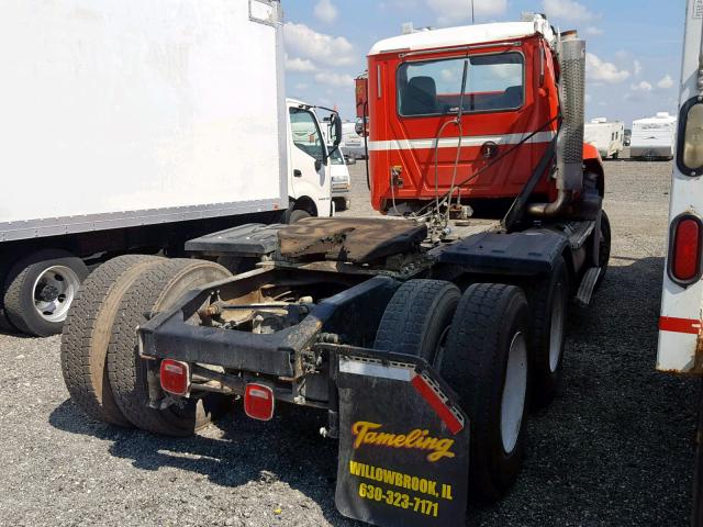 1M1AP02Y27N002493 - 2007 MACK 600 CXP600 RED photo 4