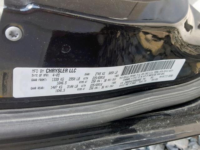 2A8HR44E99R669885 - 2009 CHRYSLER TOWN & COU BLACK photo 10