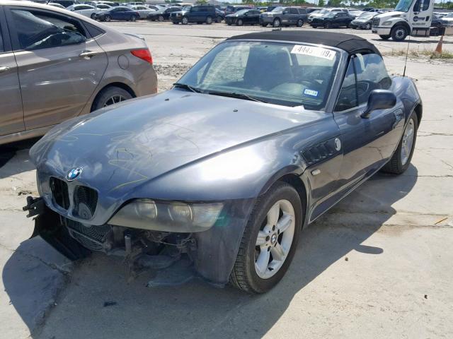 4USCH9348YLF87435 - 2000 BMW Z3 2.3 GRAY photo 2