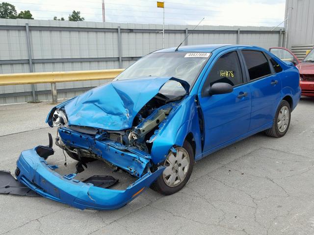 1FAFP34N07W134811 - 2007 FORD FOCUS ZX4 BLUE photo 2