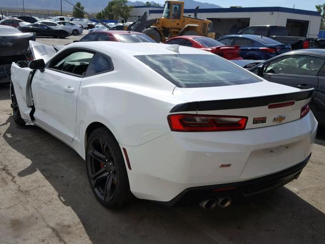 1G1FE1R71J0157273 - 2018 CHEVROLET CAMARO SS WHITE photo 3