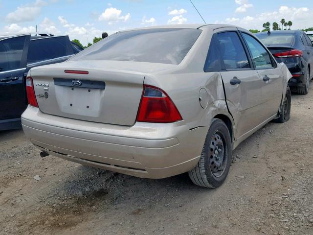 1FAFP34N17W173021 - 2007 FORD FOCUS ZX4 GOLD photo 4