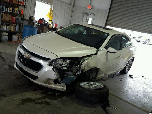 1G11E5SLXEF267699 - 2014 CHEVROLET MALIBU 2LT WHITE photo 2