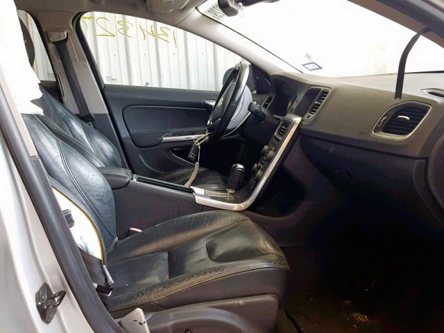 YV1622FS4C2077448 - 2012 VOLVO S60 T5 SILVER photo 5