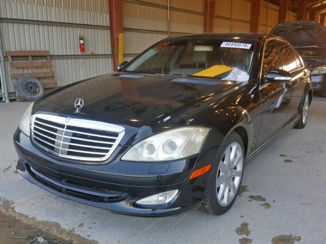 WDDNG71X38A151206 - 2008 MERCEDES-BENZ S 550 BLACK photo 2