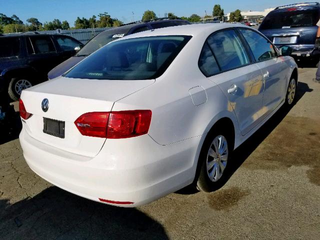 3VW2K7AJ6EM352939 - 2014 VOLKSWAGEN JETTA BASE WHITE photo 4