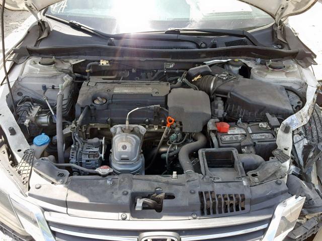 1HGCR2F31DA265852 - 2013 HONDA ACCORD LX WHITE photo 7