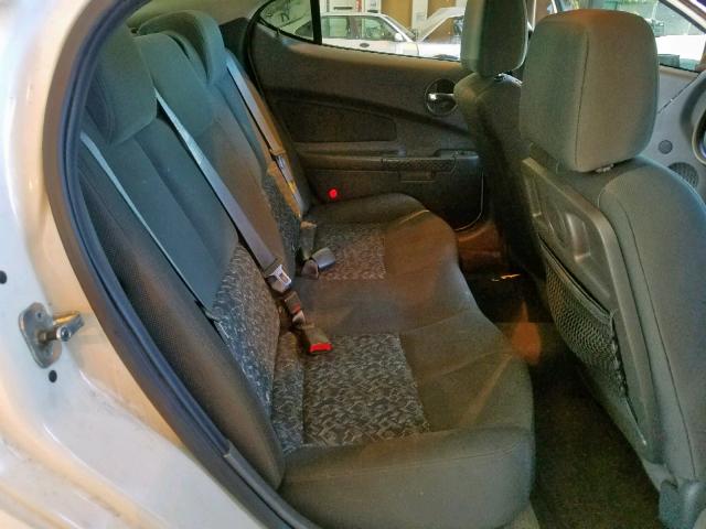 2G2WP522641164756 - 2004 PONTIAC GRAND PRIX WHITE photo 6