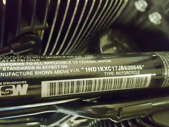 1HD1KXC17JB630646 - 2018 HARLEY-DAVIDSON FLHX 115TH BLUE photo 10