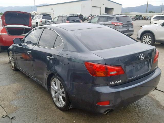 JTHBK262565015658 - 2006 LEXUS IS 250 BLACK photo 3