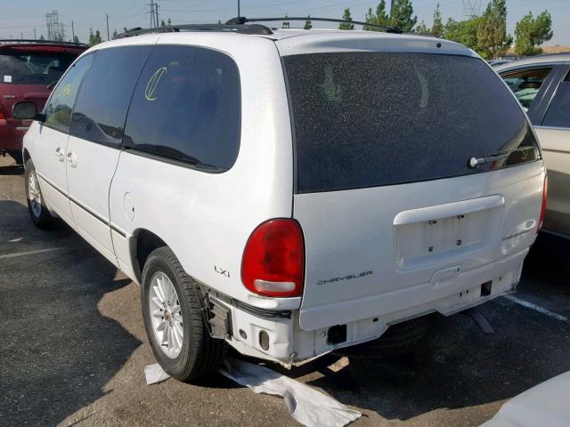 1C4GP54L6YB597716 - 2000 CHRYSLER TOWN & COU WHITE photo 3