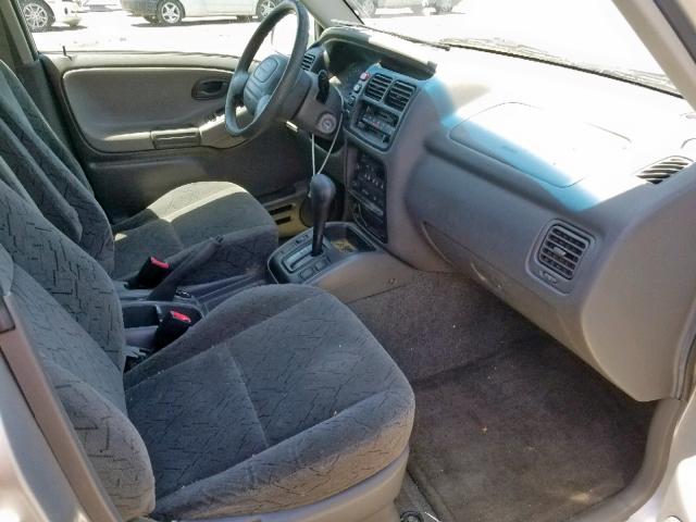 2CNBE634646902169 - 2004 CHEVROLET TRACKER LT SILVER photo 5