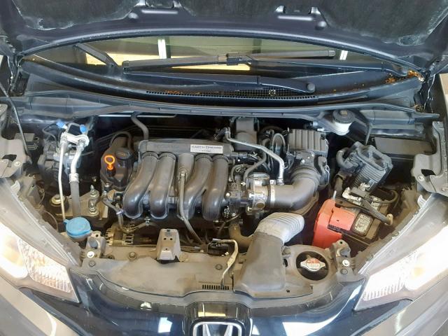 3HGGK5G55HM704843 - 2017 HONDA FIT LX GRAY photo 7