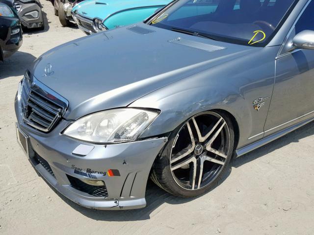 WDDNG71X57A067130 - 2007 MERCEDES-BENZ S 550 GRAY photo 9