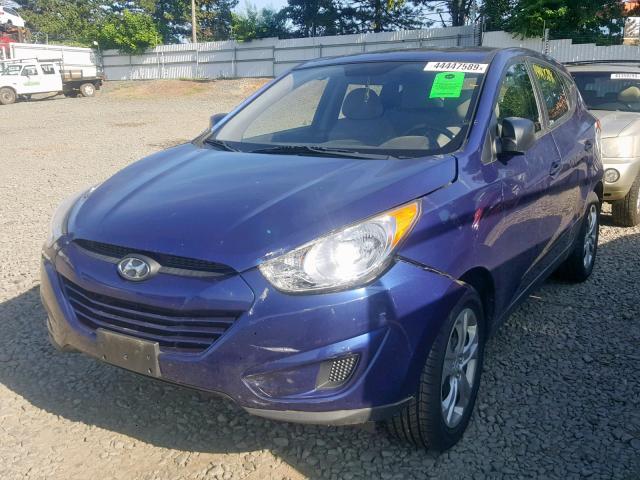 KM8JT3AB2BU200835 - 2011 HYUNDAI TUCSON GL BLUE photo 2