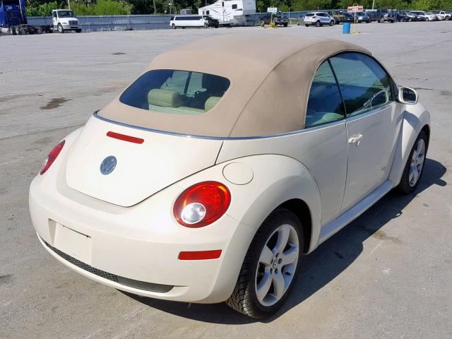 3VWSF31Y26M309002 - 2006 VOLKSWAGEN NEW BEETLE Braun Foto 4