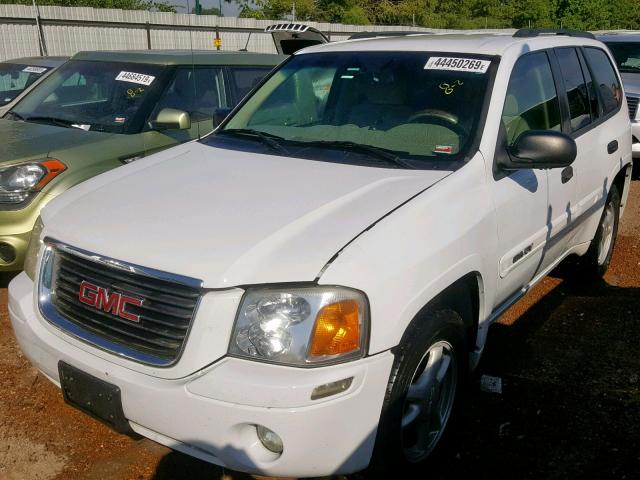 1GKDT13S042157215 - 2004 GMC ENVOY WHITE photo 2