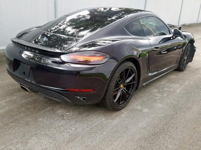 WP0AA2A86HS270528 - 2017 PORSCHE CAYMAN BLACK photo 4