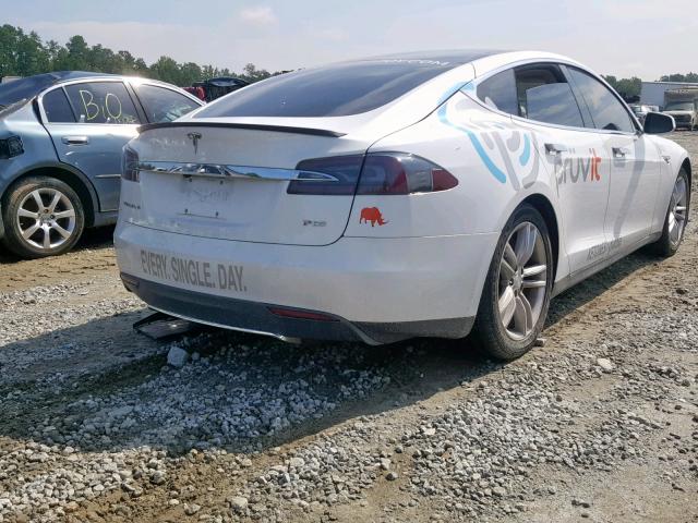5YJSA1DP1DFP12172 - 2013 TESLA MODEL S أبيض صورة 4