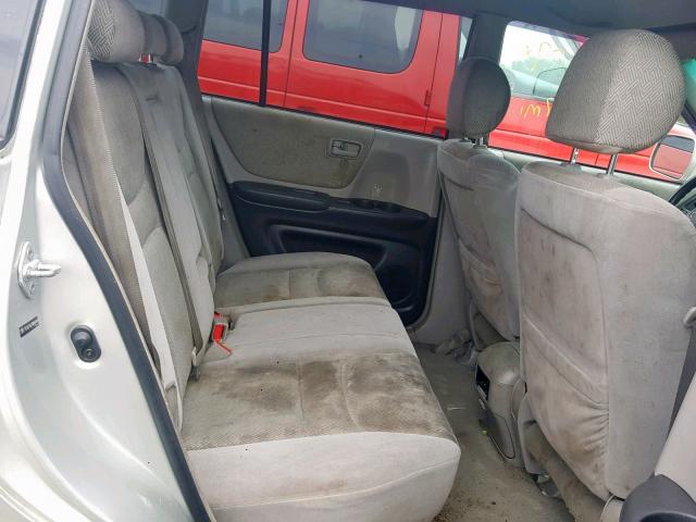 JTEGD21A230066040 - 2003 TOYOTA HIGHLANDER SILVER photo 6