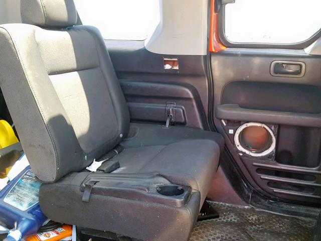 5J6YH28563L010505 - 2003 HONDA ELEMENT EX ORANGE photo 6