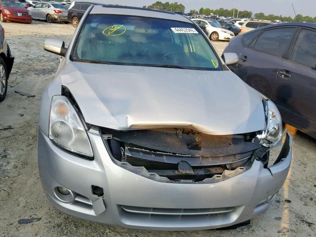 1N4BL2AP2CN419472 - 2012 NISSAN ALTIMA SR GRAY photo 9