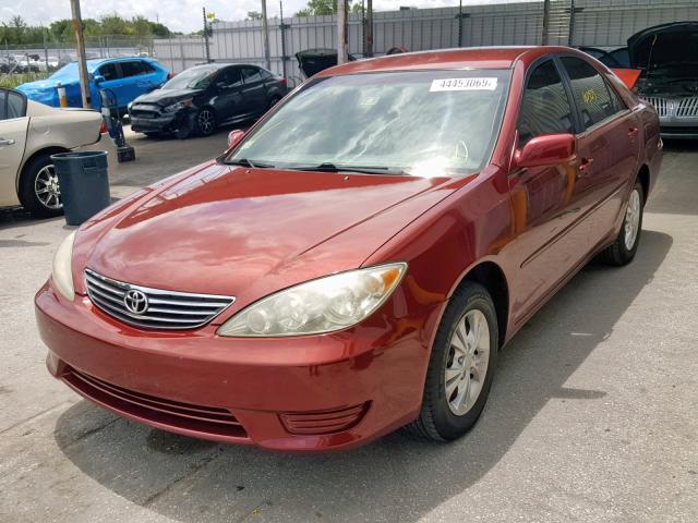 4T1BE32K06U109744 - 2006 TOYOTA CAMRY LE RED photo 2