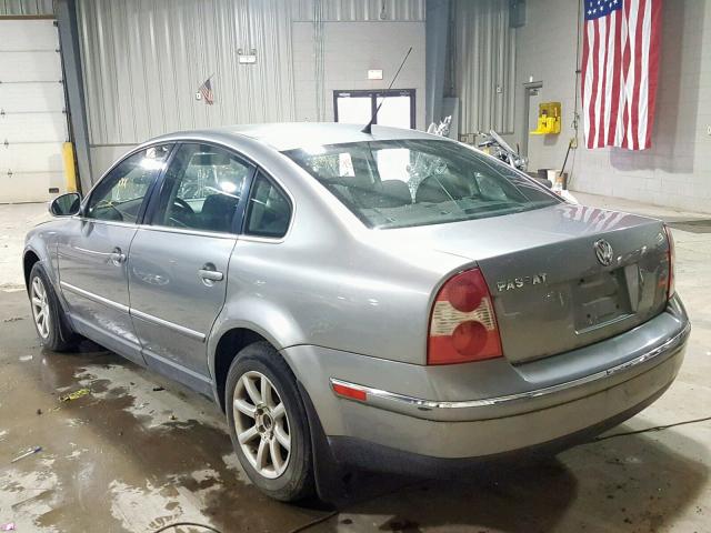 WVWPD63B34E174429 - 2004 VOLKSWAGEN PASSAT GLS GRAY photo 3