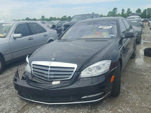 WDDNG7DB1CA429027 - 2012 MERCEDES-BENZ S 550 BLACK photo 2