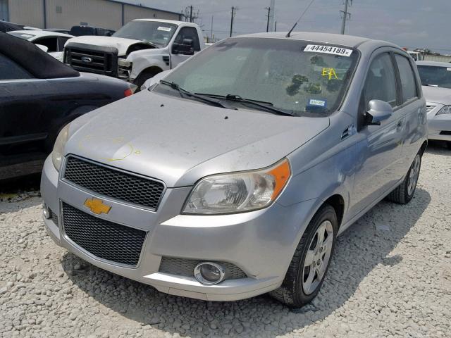 KL1TG6DE2BB171672 - 2011 CHEVROLET AVEO LT SILVER photo 2