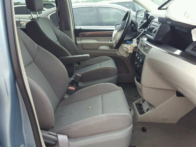 2V4RW4D14AR280079 - 2010 VOLKSWAGEN ROUTAN S ლურჯი ფოტო 5