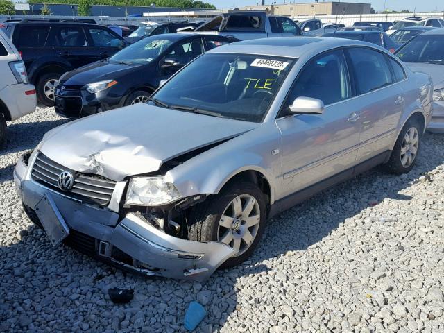 WVWRH63B03P286699 - 2003 VOLKSWAGEN PASSAT GLX SILVER photo 2