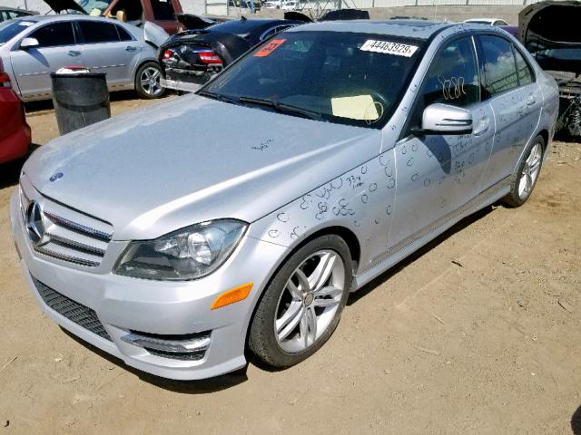 WDDGF4HB3DG016769 - 2013 MERCEDES-BENZ C 250 SILVER photo 2