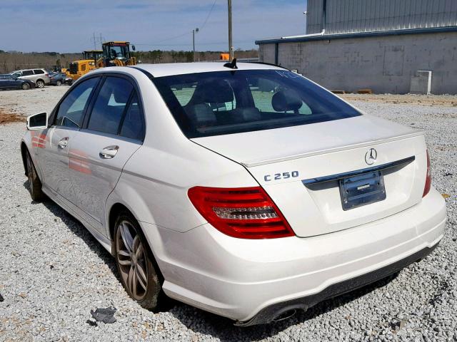 WDDGF4HB4CR211122 - 2012 MERCEDES-BENZ C 250 WHITE photo 3