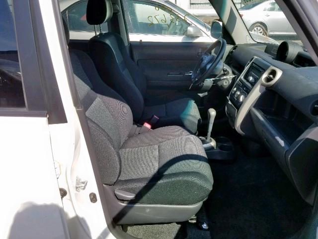 JTLKT324564100974 - 2006 TOYOTA SCION XB 白色 照片 5