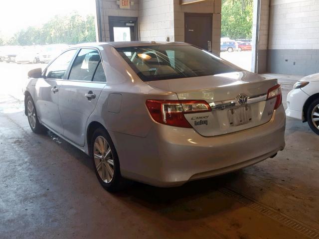 4T1BD1FKXDU078968 - 2013 TOYOTA CAMRY HYBR SILVER photo 3