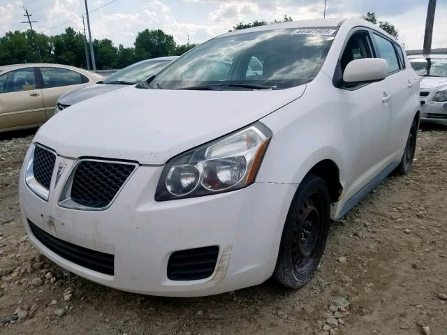 5Y2SP67879Z444293 - 2009 PONTIAC VIBE WHITE photo 2