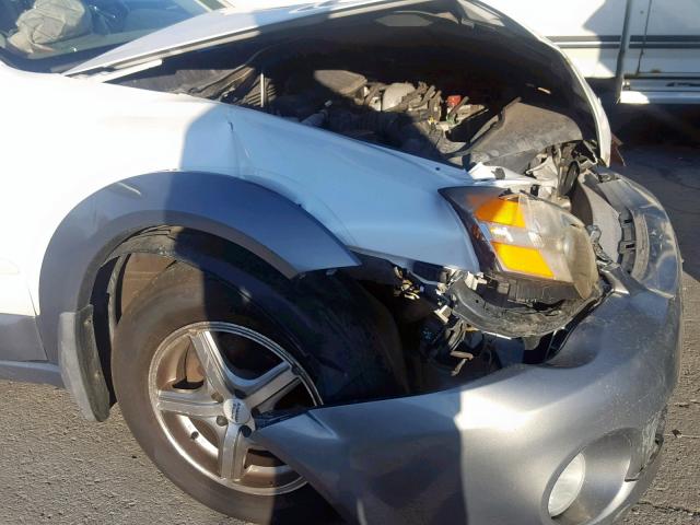 4S4BP61C857300945 - 2005 SUBARU LEGACY OUT WHITE photo 9