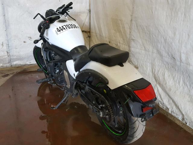 JKAENEB11FDA04390 - 2015 KAWASAKI EN650 B 白色 照片 3