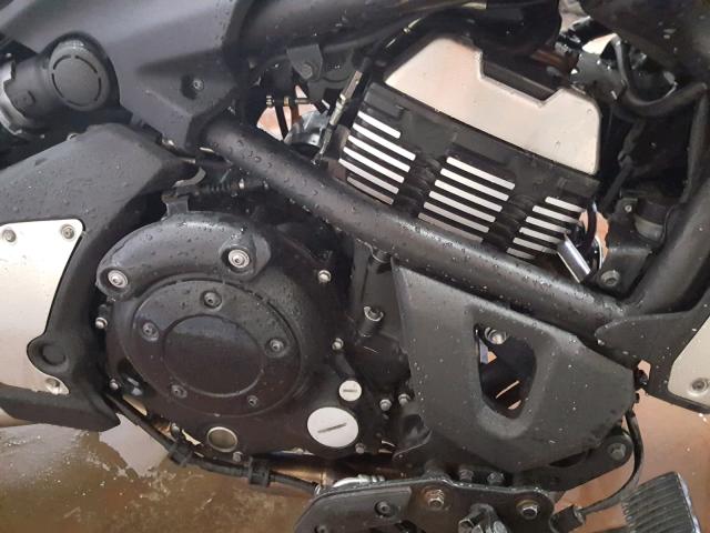 JKAENEB11FDA04390 - 2015 KAWASAKI EN650 B 白色 照片 7