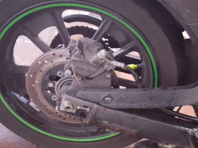 JKAENEB11FDA04390 - 2015 KAWASAKI EN650 B 白色 照片 9
