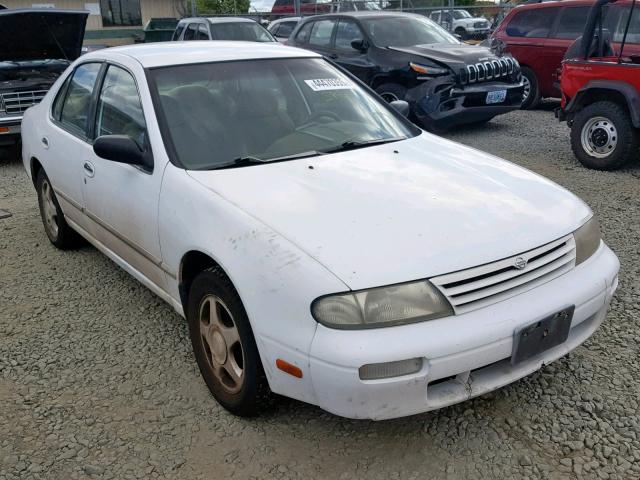 1N4BU31D5VC192656 - 1997 NISSAN ALTIMA XE WHITE photo 1