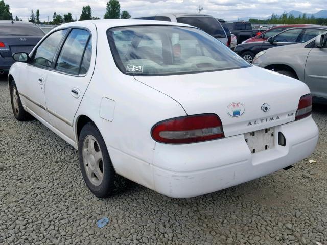 1N4BU31D5VC192656 - 1997 NISSAN ALTIMA XE WHITE photo 3