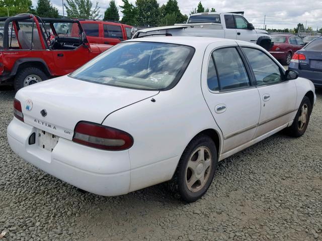 1N4BU31D5VC192656 - 1997 NISSAN ALTIMA XE WHITE photo 4